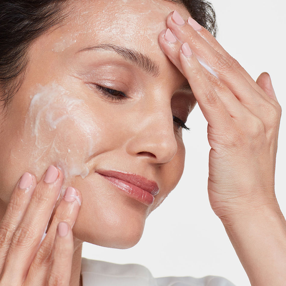 Очисний скраб-молочко HydroPeptide Exfoliating Cleanser